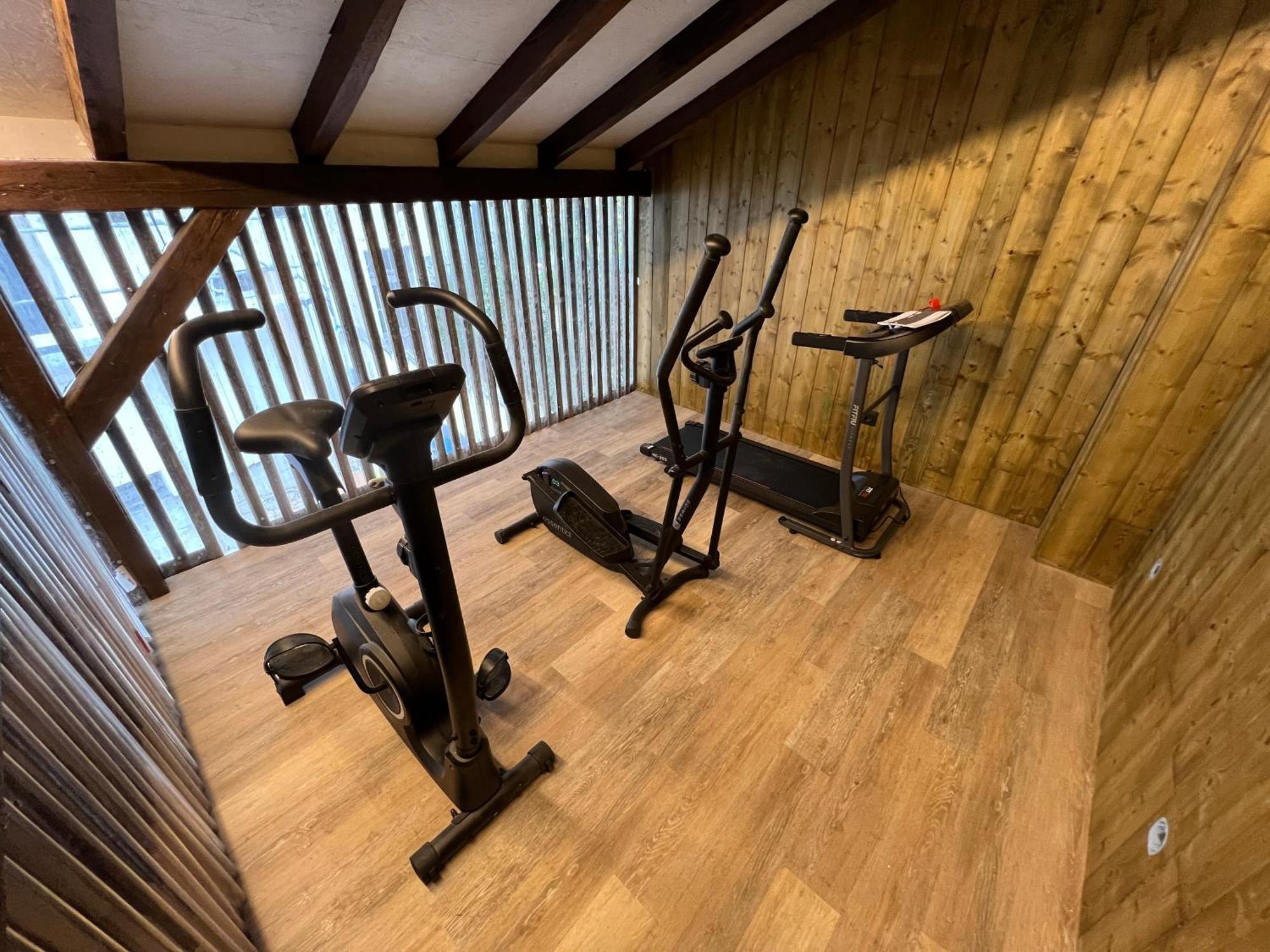 Esprit Jaune - Cosy Studio Salengro - Sauna & Sport Club Miluza Zewnętrze zdjęcie